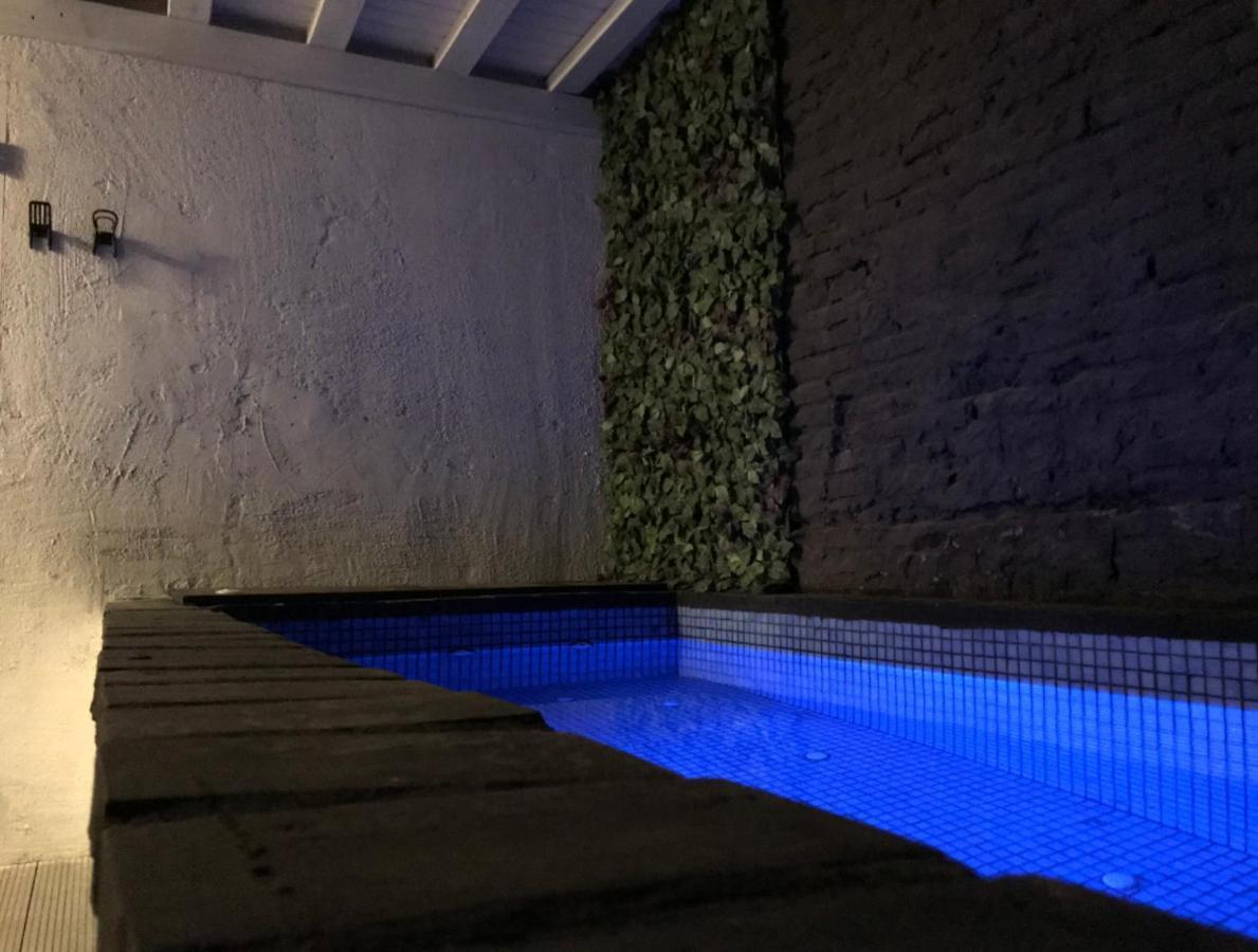 Pequeno Alojamiento Con Mini Piscina - No Climatizada Valencia Kültér fotó
